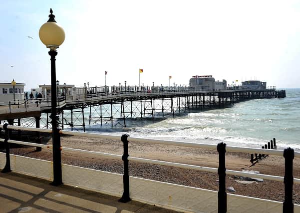 Worthing Pier celebrates being named pier of the year again. Pic Steve Robards SR1909933 SUS-190415-152336001