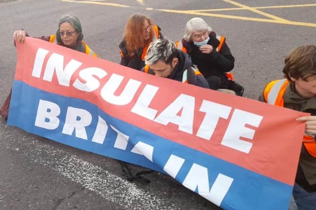 Approximately 40 people from Insulate Britain have blocked the M25 at Junction 31 and the London Road A1090 near the Dartford Crossing today (Wednesday, October 13)