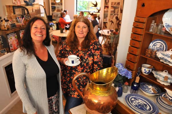 A coffee, a croissant and a chesterfield please? Arondelle antiques and coffee shop opens in Arundel