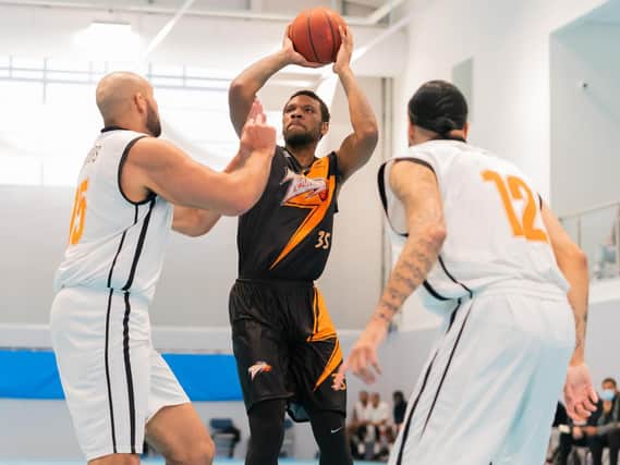 Howard Crawford was a pivotal player for Thunder against Oaklands Wolves / Picture: Kyle Hemsley