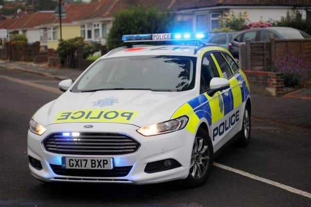 Sussex Police. (Picture from Glew-Deval Jeremy) SUS-211003-192626001
