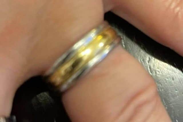 Ian Bradley's missing ring. SUS-211027-164956001