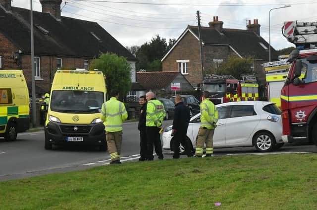 Hawkswood Road incident. Photo by Lewis Isted. SUS-211027-174208001