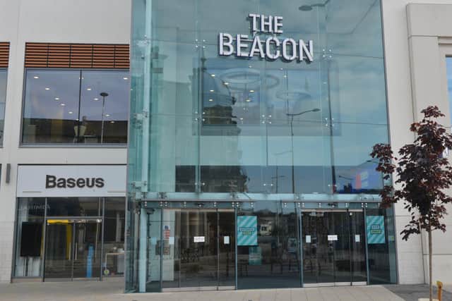 Eastbourne town centre/The Beacon SUS-200615-115306001