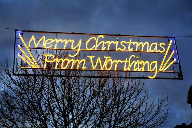 Worthing Christmas lights. Pic Steve Robards SR2011232 SUS-201123-212339001