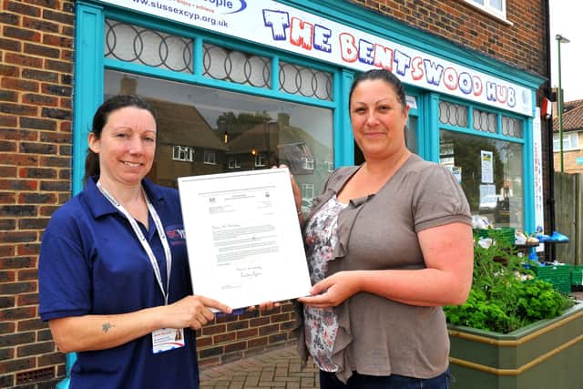 Anna Sharkey at the Bentswood Hub with councillor Rachel Cromie and her letter from Susan Pyper earlier this year. Picture: Steve Robards, SR2107131.