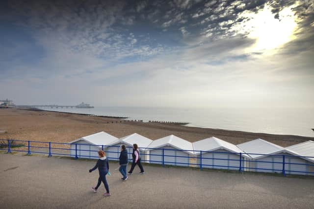 File: Eastbourne seafront/Eastbourne beach SUS-210324-130323001