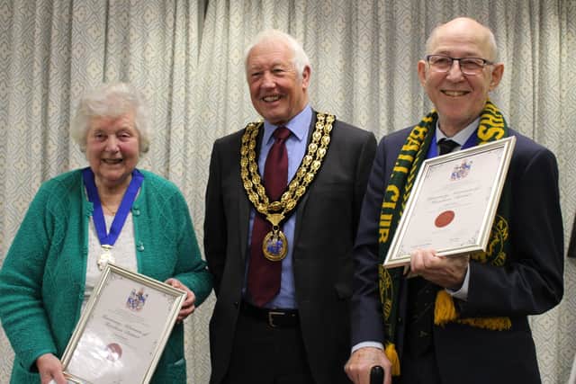 Eve Mauchel and Godfrey Newman with HDC chairman David Skipp