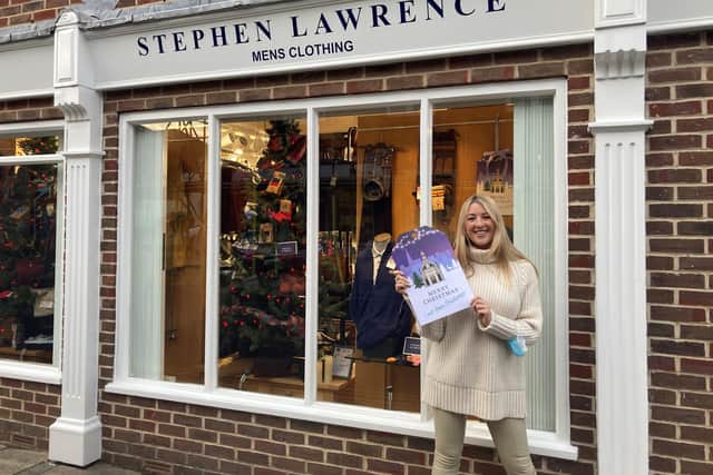 Ally Andrews from Stephen Lawrence Menswear,Chichester SUS-211213-133329003