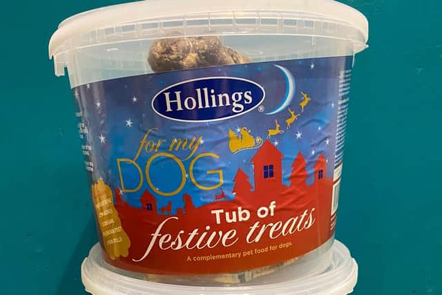 Festive dog treats at Bone Idol SUS-211214-135545001
