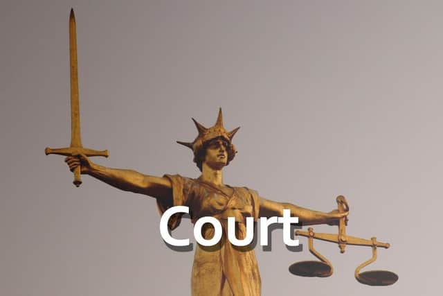 The scales of justice EMN-150420-201448001