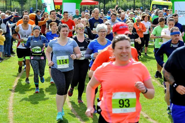 Mid Sussex Marathon Weekend - Burgess Hill. Mid Sussex mile and 10k. Pic Steve Robards SR1911826 SUS-190705-100212001