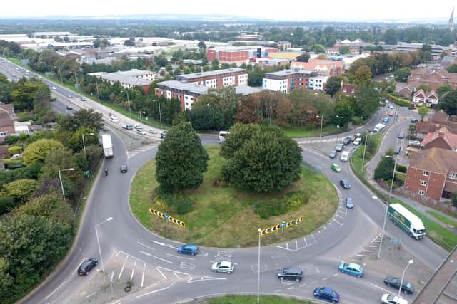 Chichester's A27 Stockbridge roundabout