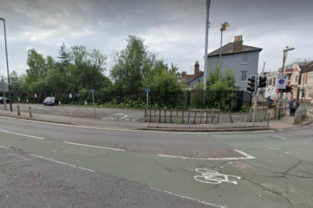 Plans to build 15 flats next to a level crossing in Crawley have been refused. Image: GoogleMaps