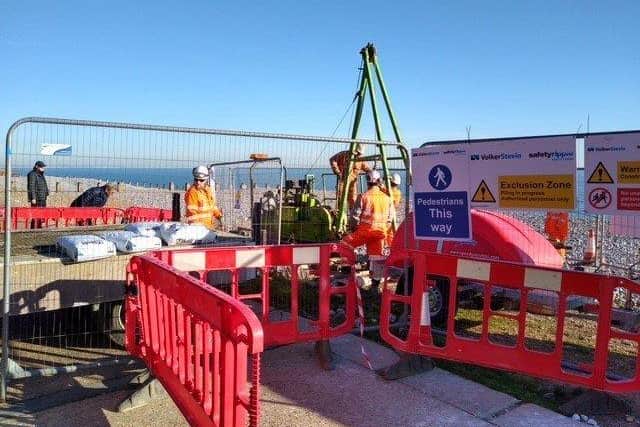 A borehole construction site east of Eastbourne pier. Picture from the Environment Agency SUS-220121-133142001