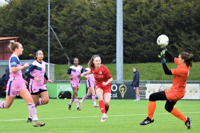 Worthing Women in action against Dulwich Hamlet / Picture: OneRebelsView