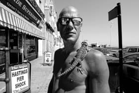 Bob Mazzer man with lizard in St Leonards SUS-220302-091814001