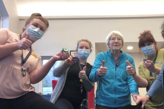 A fit 90-year-old in Hailsham has walked 41,000 steps in January for a New Year fitness challenge, inspiring dozens of people at her Abbots Wood care home to do the same. Margaret Cartledge, of Abbots Wood Manor, wanted to get 2022 off to a healthy start, and to encourage her fellow residents to follow in her ‘footsteps’. SUS-220302-110633001