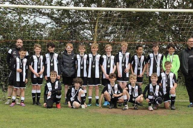 Rustington Otters Football Club is one of the largest youth football clubs in the Arun district and currently offers youth football to more than 250 boys and girls from Under 6 to Under 16