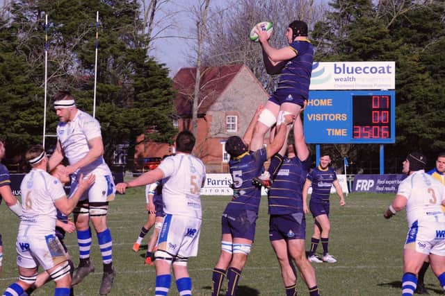 Worthing Raiders claim a lineout against Dings / Picture: Stephen Goodger