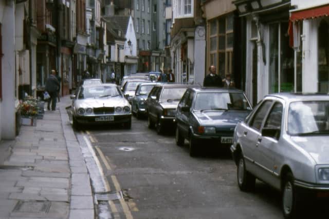 George Street in 1986 just before it was pedestrianised SUS-220215-144435001