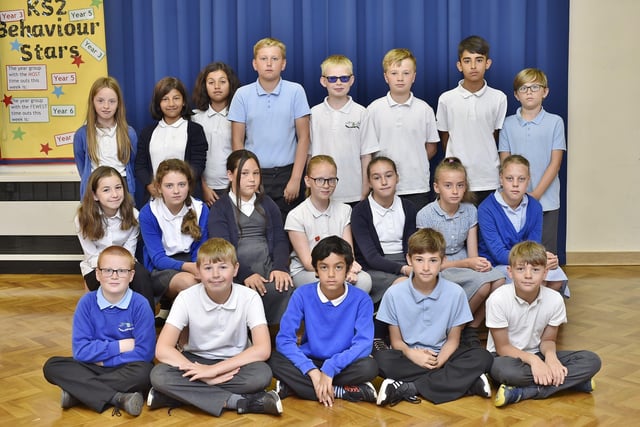 Paston Ridings year 6 classes (3) Y618 EMN-180717-160454009