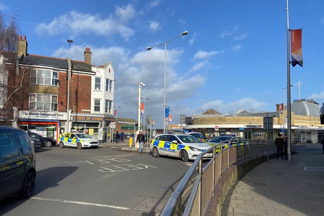 Eastbourne station shut during Storm Eunice SUS-220218-151123001