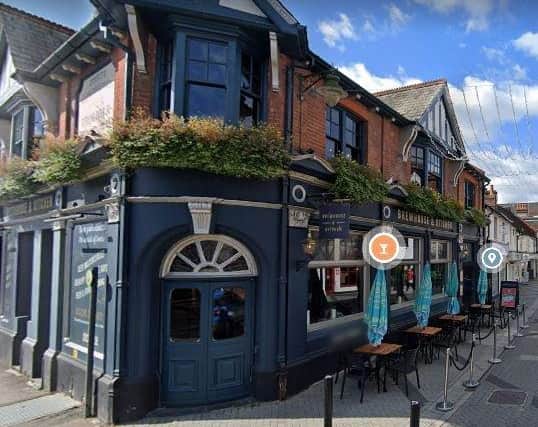Brewhouse and Kitchen was rated four and a half out of five from 342 reviews