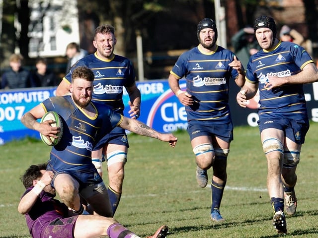 Action from Worthing Raiders' 35-19 win over Leicester in rugby's National two south at Roundstone Lane / Pictures: Stephen Goodger