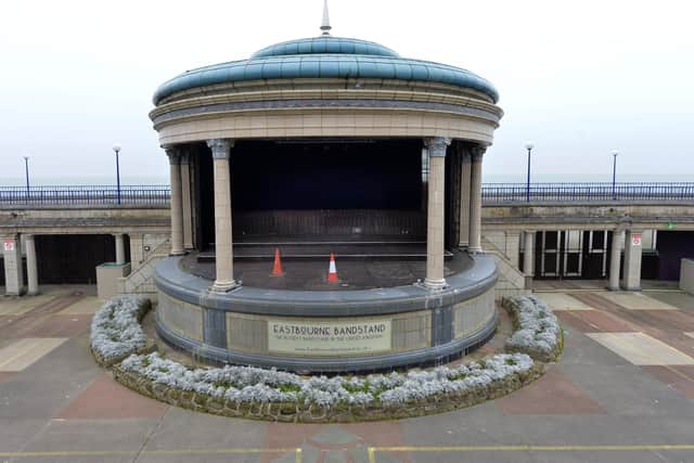Eastbourne Bandstand (Pic by Jon Rigby) SUS-220126-115625008