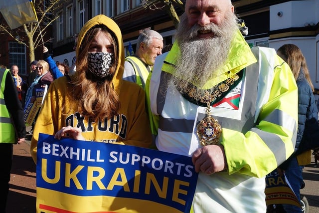 Bexhill Supports Ukraine rally on March 12. Photo by Derek Canty. SUS-220314-122810001