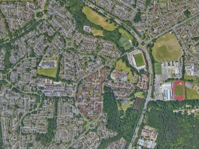 Broadfield East had 476.5 Covid-19 cases per 100,000 people in the latest week, a rise of 121.1% from the week before.