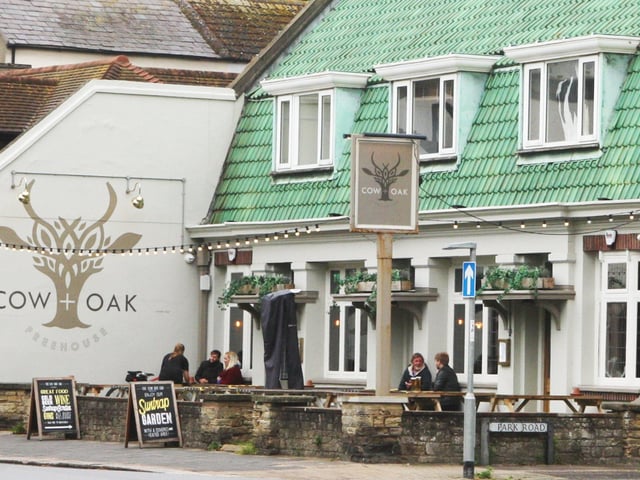Cow and Oak on Brighton Road in Worthing has 4.2 stars on Google. Photo by Derek Martin Photography
