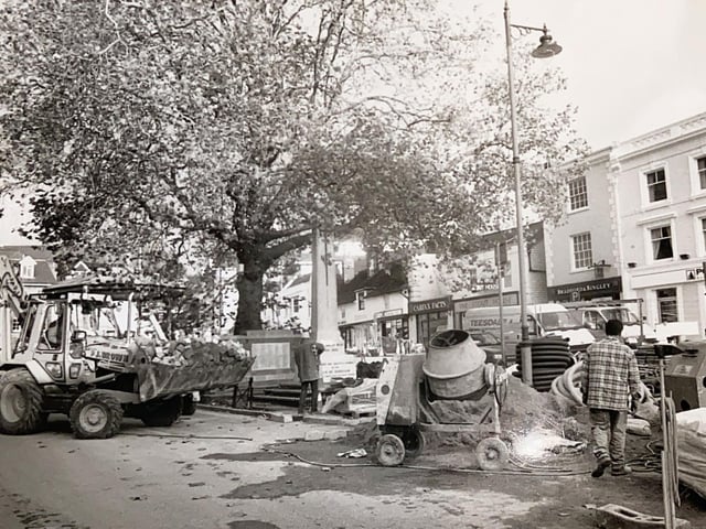 Work to reposition the war memorial in Horsham town centre in 1991