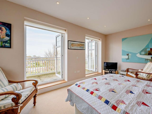 Eastbourne penthouse apartment. Photo from Zoopla