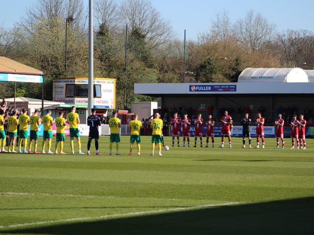 Crawley Town v Swindon Town. Picture by Cory Pickford SUS-220319-194115004