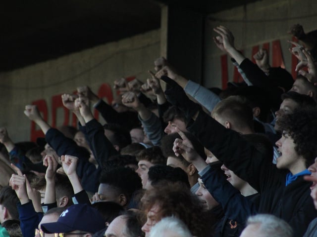 Crawley Town v Swindon Town. Picture by Cory Pickford SUS-220319-194849004