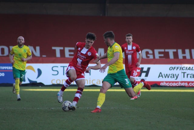 Crawley Town v Swindon Town. Picture by Cory Pickford SUS-220319-194826004