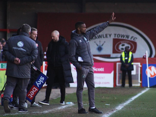 Crawley Town v Swindon Town. Picture by Cory Pickford SUS-220319-194935004