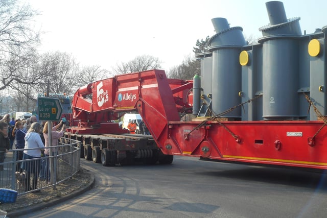 Abnormal load passing through Bexhill on March 20. Photo taken by Margaret Garcia at the junction of A259 and Combe Valley Way. SUS-220321-063704001