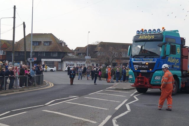 Abnormal load passing through Little Common roundabout on March 20. Photo taken by Derek Canty. SUS-220321-063559001
