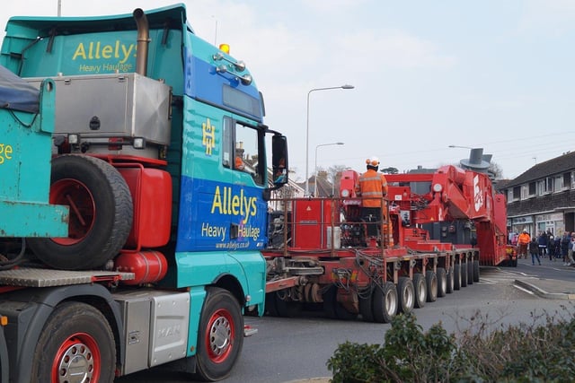 Abnormal load passing through Little Common roundabout on March 20. Photo taken by Derek Canty. SUS-220321-063745001