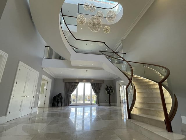 Luxury Crowborough home. Photo from Zoopla