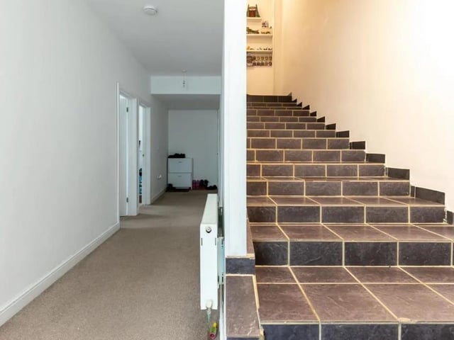 Brook Street SUS-220328-094342001