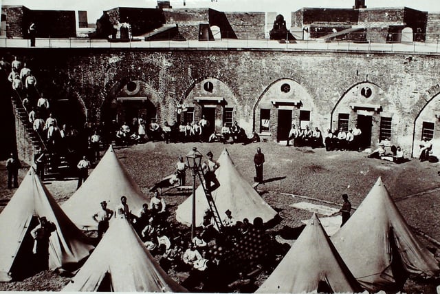 From the 1860s photography became more common and we are lucky to have some remarkable Victorian images of life in the Redoubt.
This image shows the Grenadier  Guards and Scots a Fusilier Guards when stationed here in 1865. Note the large bell tents in the middle of the picture providing extra accommodation for the visiting troops.

Pictures courtesy of Eastbourne Heritage Service SUS-141004-093607001