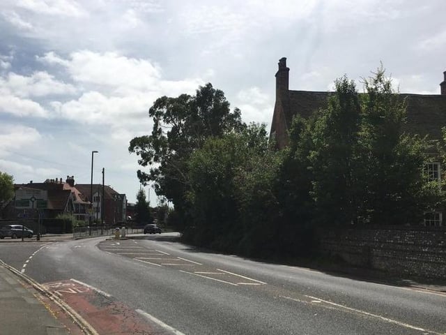 52.5 per cent of homes in Stockbridge and Fishbourne have an EPC rating of D or lower.