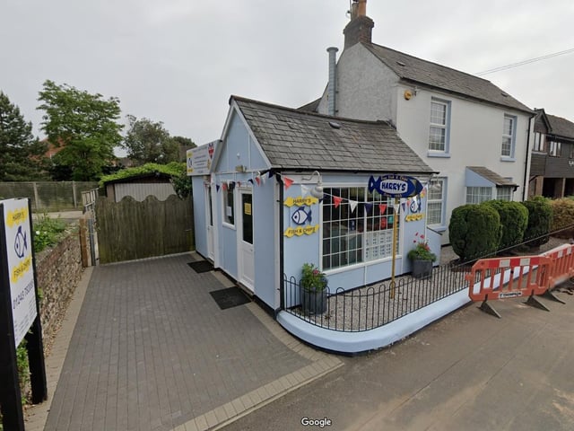 105A Victoria Road Off St James Road, Chichester PO19 7HZ +44 1243 782085