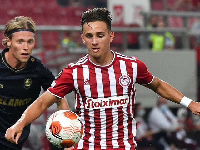 Michał Karbownik joined Greek champions Olympiacos on a season-long loan in August, with an option to buy. But Olympiacos will not activate the loan-to-buy clause as the defender has barely featured for the Greek giants. The Polish international has only played seven games in all competitions, due to injuries and a failure to make an impact. The 21-year-old was unceremoniously unregistered from Olympiacos' 23-man UEFA Europa League squad and is now playing with the club's B team.