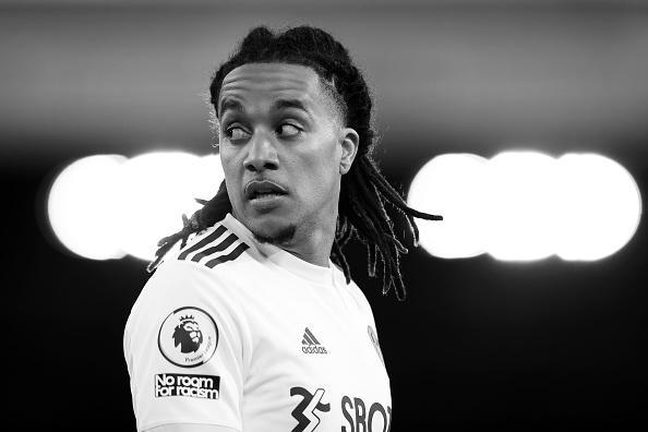 Leeds United winger Helder Costa will return to Elland Road in the summer having failed to impress while on loan at Valencia. (Marca)