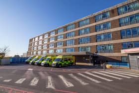 QA Hospital, Portsmouth pictured on on Thursday 25th November 2021   Picture Habibur Rahman PPP-211125-142956003